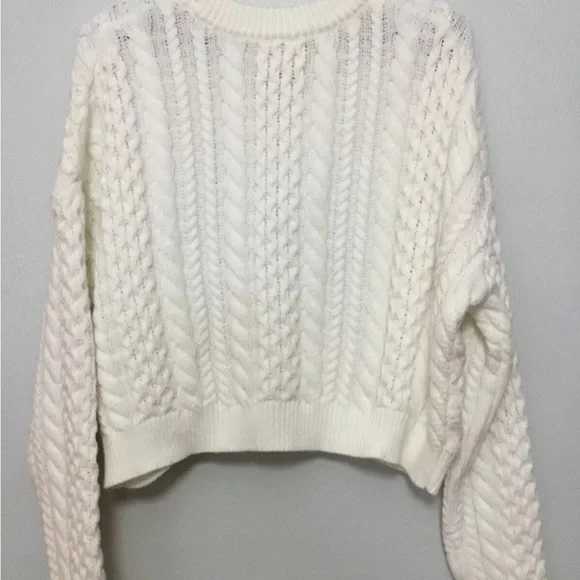 Jessica Simpson White Chunky Cable Knit Sweater - Picture 3 of 4